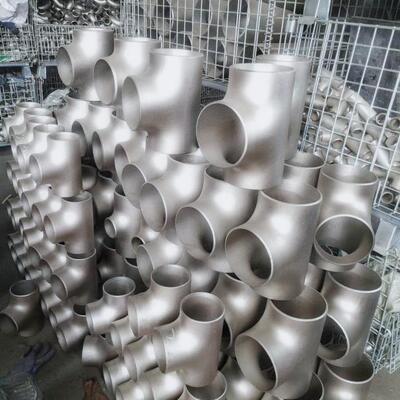 Inconel 600 Equal Tee UNS N06600 Nickel Alloy Pipe Fitting High Temperature Resistant Corrosion Resistant Equal Tee